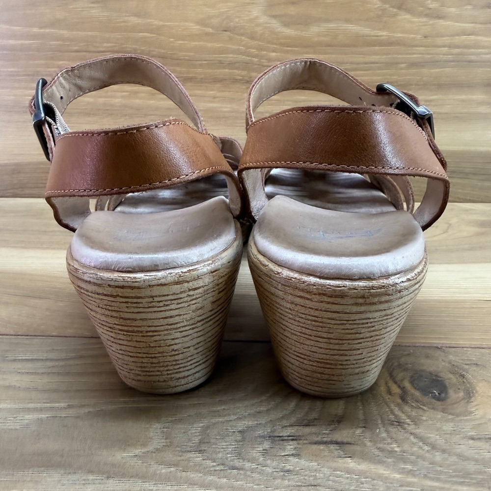 Dansko Milly Fisherman Clog Sandals Womens 9 EU 39 Cognac Leather Cottagecore - Picture 9 of 11